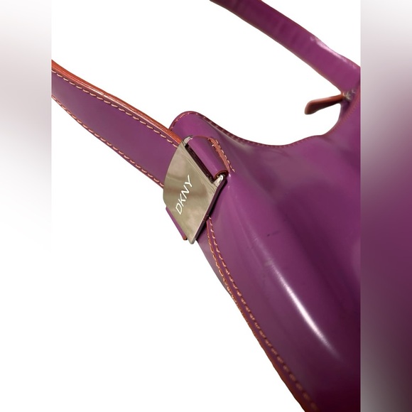 Y2K VINTAGE DKNY PATENT LEATHER handbag - Picture 3 of 4